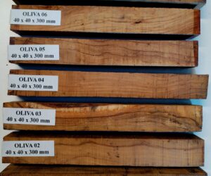 Oliva 40 x 40 x 300 mm