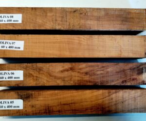Oliva 60 x 60 x 400 mm